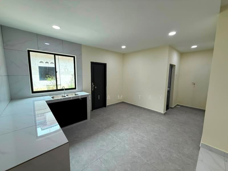2-storey Terraced House for Sale in Taman Setia Indah (Tebrau) - William Tay - Kitchen - PropertyGuru.com.my