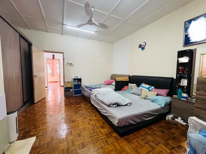 2-storey Terraced House for Sale in Taman Setia Indah (Tebrau) - William Tay - Bedroom - PropertyGuru.com.my