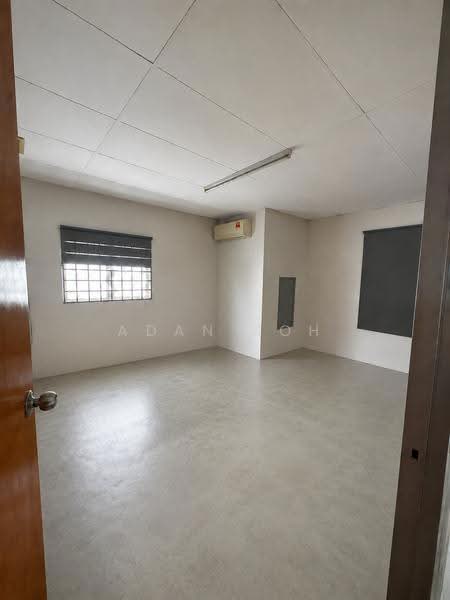 Terrace Factory for Sale in Taman Perindustrian Kip (Kepong) - Adan Soh - Interior - PropertyGuru.com.my