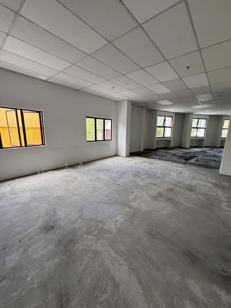 Warehouse for Rent in Glenmarie (Selangor) - Lachman Mulchandani - PropertyGuru.com.my