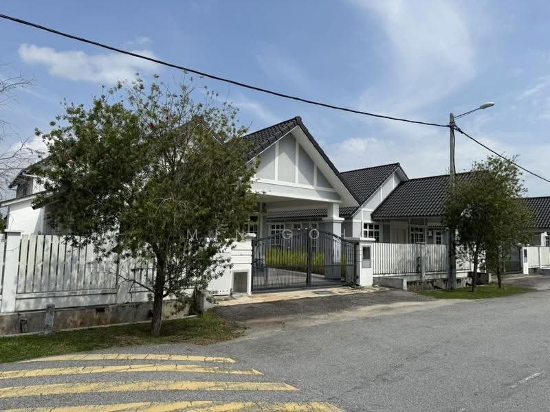 Semi-Detached House for Sale in Jasin (Melaka) - Min Goh - Exterior - PropertyGuru.com.my