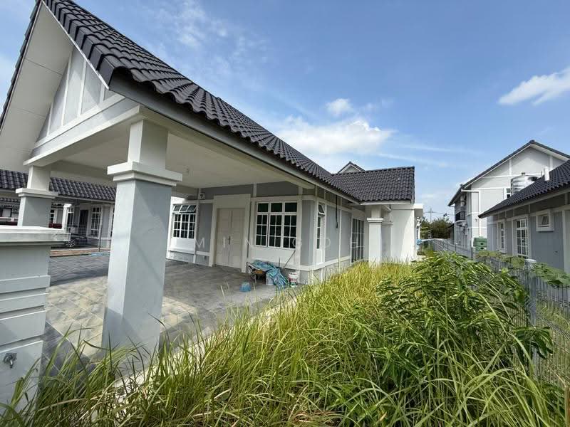 Semi-Detached House for Sale in Jasin (Melaka) - Min Goh - Exterior - PropertyGuru.com.my