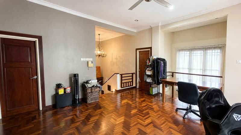 2-storey Terraced House for Sale in Putra Heights (Subang Jaya) - Farah Aze - Living Room - PropertyGuru.com.my