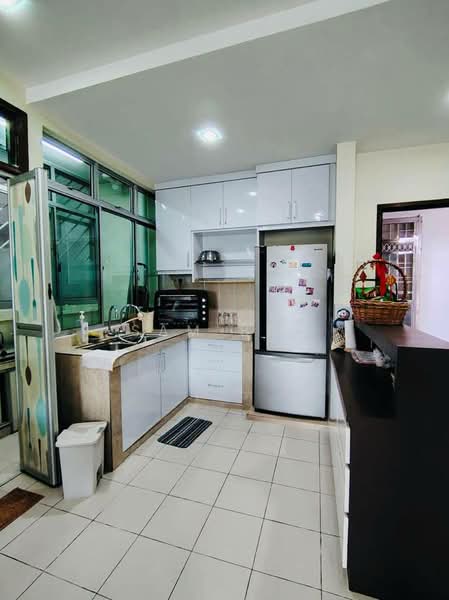 Apartment for Sale at Lake View Suites - Sam Bro - Kitchen - PropertyGuru.com.my