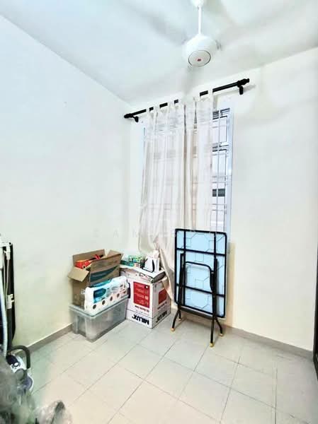 Apartment for Sale at Lake View Suites - Sam Bro - Interior - PropertyGuru.com.my