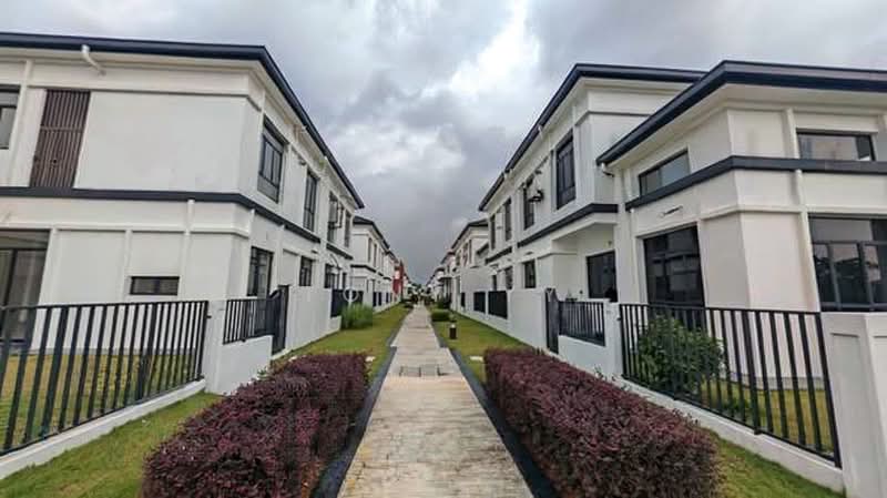 2-storey Terraced House for Sale in Shah Alam (Selangor) - Tony YY - Exterior - PropertyGuru.com.my