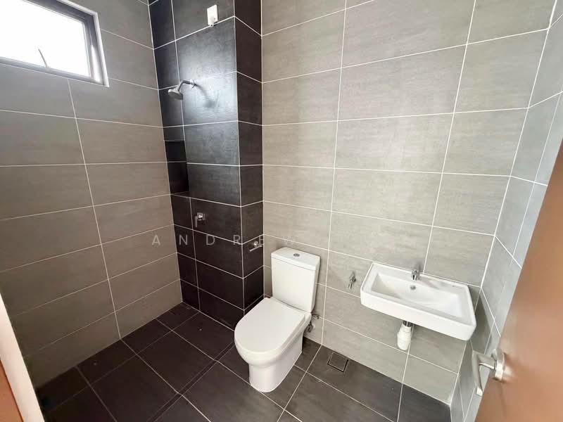 2-storey Terraced House for Sale in Bandar Dato Onn (Tebrau) - Andrew Teo - Bathroom - PropertyGuru.com.my