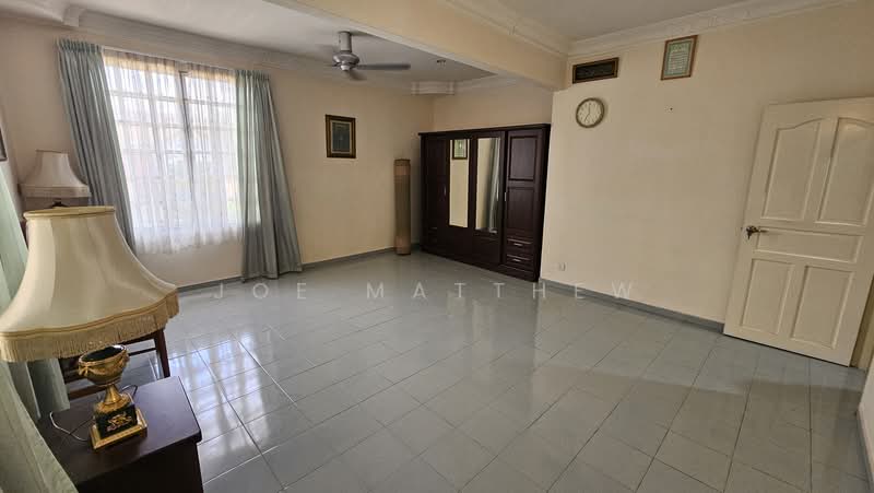 Bungalow House untuk Dijual di Kasturi Heights (Nilai) - Joe Matthew - Living Room - PropertyGuru.com.my