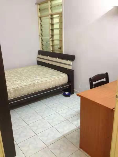 Pangsapuri untuk Dijual di Perdana Court - Johnson Lee - Bedroom - PropertyGuru.com.my