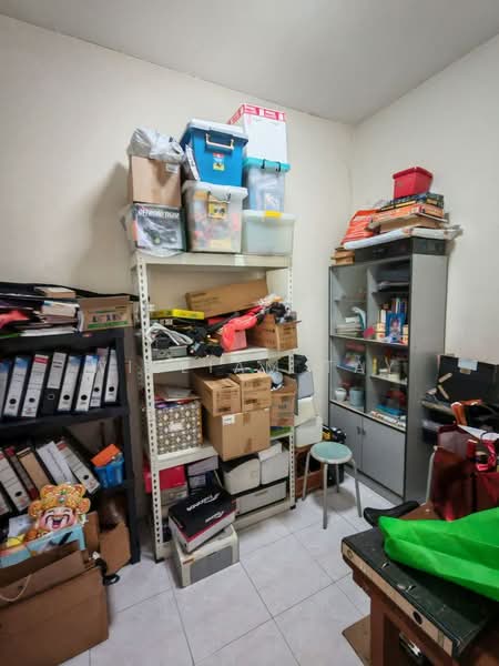 2-storey Terraced House for Sale in Taman Desa Tebrau (Tebrau) - William Tay - Study - PropertyGuru.com.my