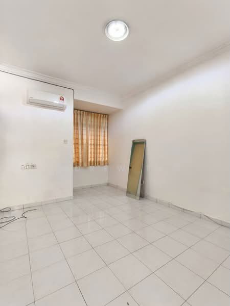 Rumah Teres 2-Tingkat untuk Dijual di Taman Desa Cemerlang (Ulu Tiram) - Andrew Teo - Interior - PropertyGuru.com.my