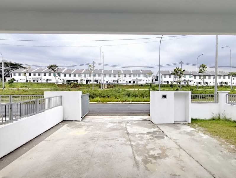 Cluster House for Sale in Taman Pulai Mutiara (Iskandar Puteri (Nusajaya)) - Ida Aziz - Exterior - PropertyGuru.com.my