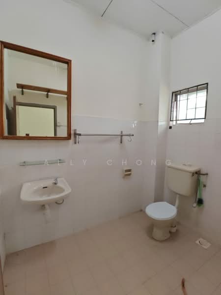 Rumah Teres 2-Tingkat untuk Disewa di Usj 13 (Subang Jaya) - Ally Chong - PropertyGuru.com.my