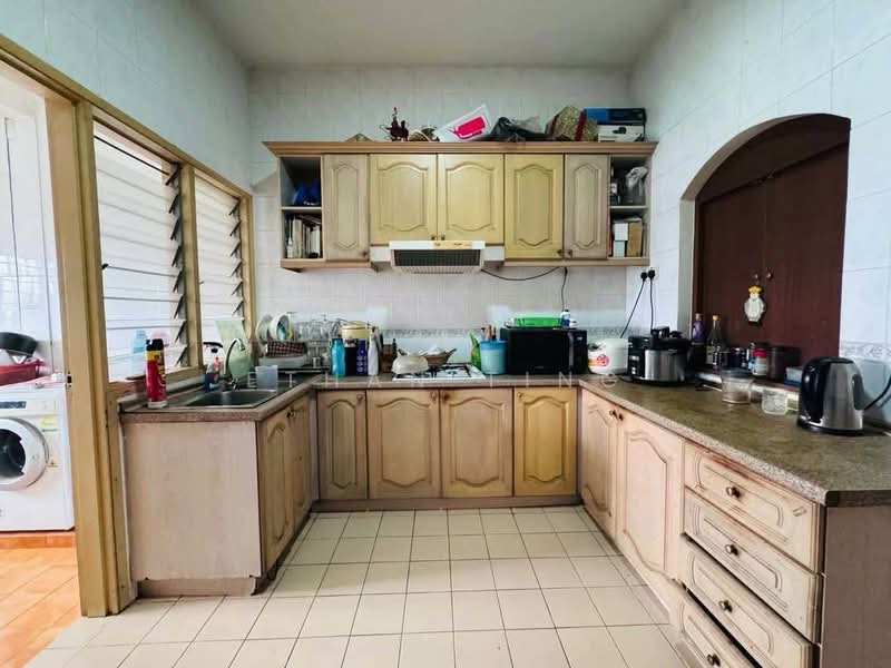 Rumah Teres 2-Tingkat untuk Dijual di Jalan Kubah @ Bukit Jelutong, Shah Alam (Shah Alam) - Ethan Ting - Kitchen - PropertyGuru.com.my