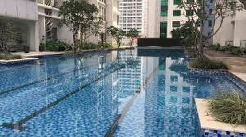 Kediaman Servis untuk Dijual di M Suites - Noor Zihan Nordin - Pool - PropertyGuru.com.my