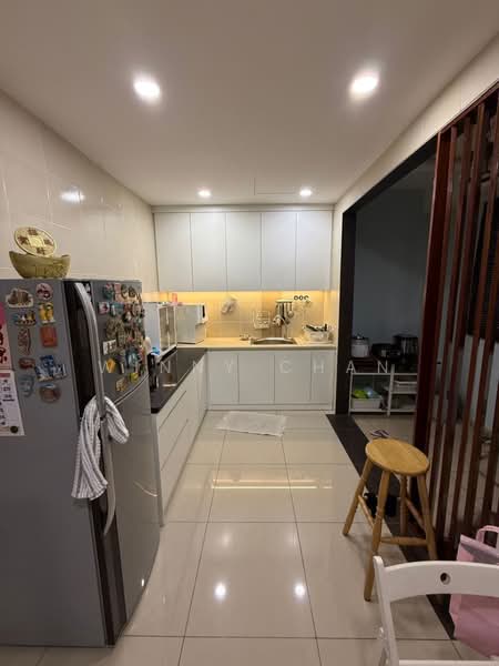 Condominium for Sale at Upper East @ Tiger Lane - Winny Chan - Kitchen - PropertyGuru.com.my