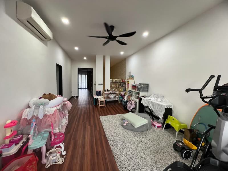 Semi-Detached House for Sale in Austin Heights (Tebrau) - Andrew Teo - Living Room - PropertyGuru.com.my