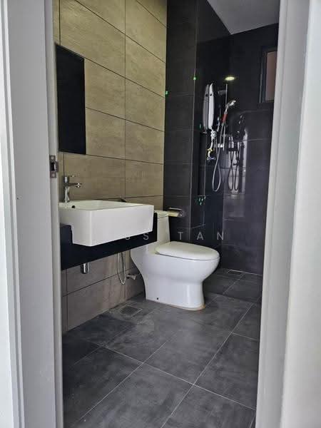 Kondominium untuk Disewa di Legend Heights - Tess Tan - Bathroom - PropertyGuru.com.my
