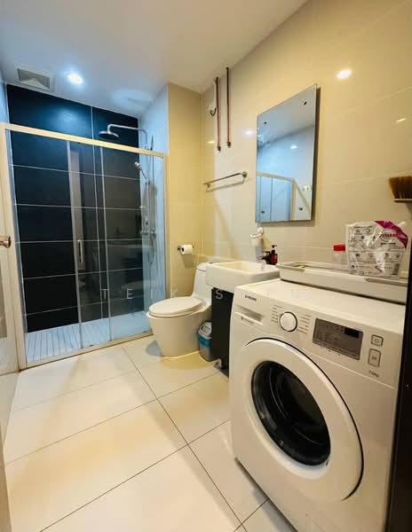 Condominium for Rent at Amberside @ Country Garden Danga Bay - Teik Shen - Bathroom - PropertyGuru.com.my