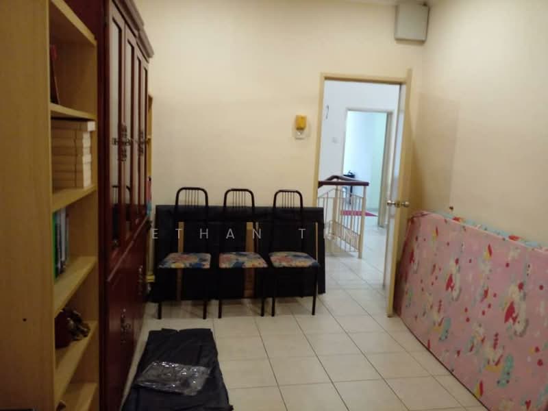 2-storey Terraced House for Sale in Jalan Rabung @ Bukit Jelutong, Shah Alam (Shah Alam) - Ethan Ting - Interior - PropertyGuru.com.my
