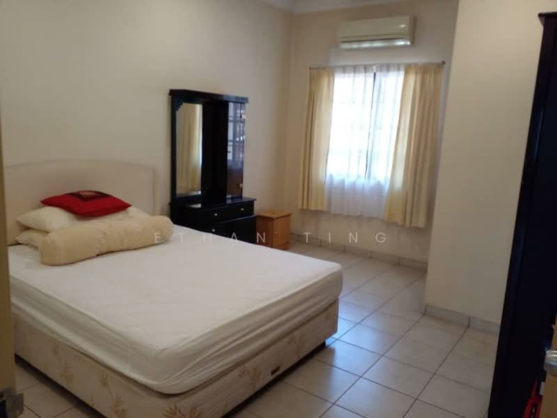 2-storey Terraced House for Sale in Jalan Rabung @ Bukit Jelutong, Shah Alam (Shah Alam) - Ethan Ting - Bedroom - PropertyGuru.com.my