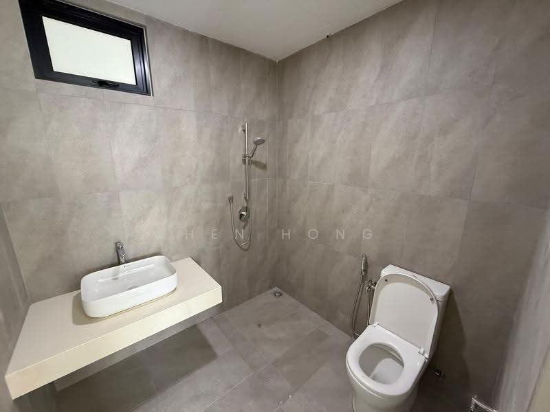 Kondominium untuk Disewa di Wellspring Residences - Zhen Hong - Bathroom - PropertyGuru.com.my