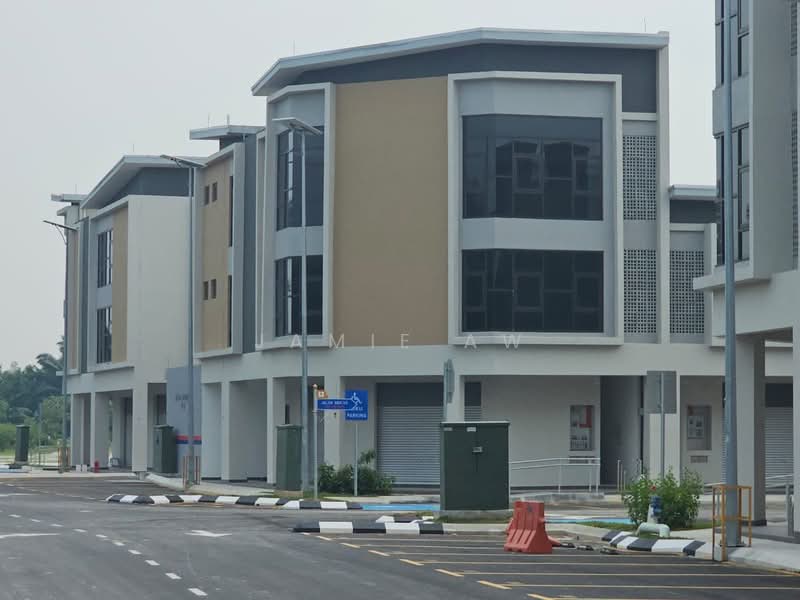 Kedai untuk Dijual di Bandar Baru Kundang (Rawang) - Jamie Aw - PropertyGuru.com.my
