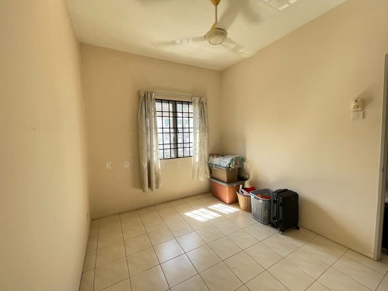Pangsapuri untuk Dijual di Pangsapuri Mayang (Puncak Jalil) - Krystal Ng - Interior - PropertyGuru.com.my