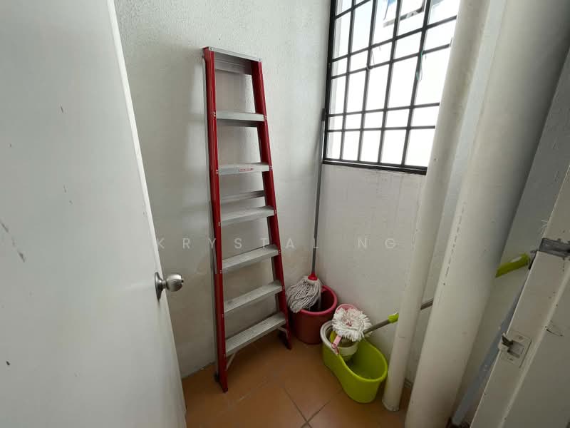 Pangsapuri untuk Dijual di Pangsapuri Mayang (Puncak Jalil) - Krystal Ng - Interior - PropertyGuru.com.my