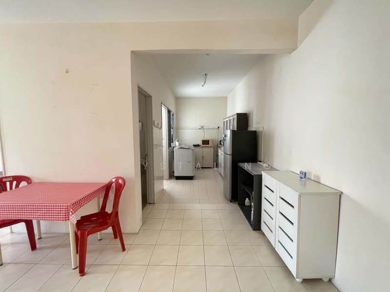 Pangsapuri untuk Dijual di Pangsapuri Mayang (Puncak Jalil) - Krystal Ng - Dining Room - PropertyGuru.com.my