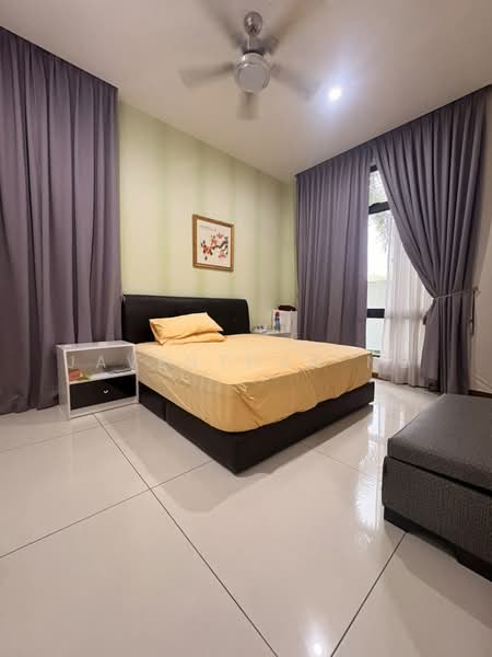 Bungalow House for Sale in Senibong Cove (Masai) - Javenthan Ng - Bedroom - PropertyGuru.com.my