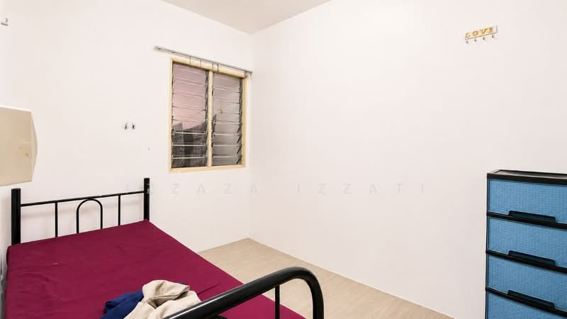 Apartment for Sale at Pangsapuri Sentosa - Izzaza Izzati - Bedroom - PropertyGuru.com.my