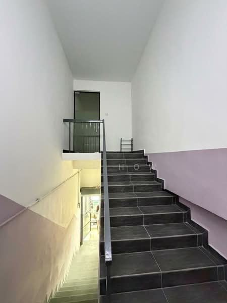 Kilang untuk Disewa di Taman Perindustrian Ehsan Jaya (Kepong) - Jun How - Corridor - PropertyGuru.com.my