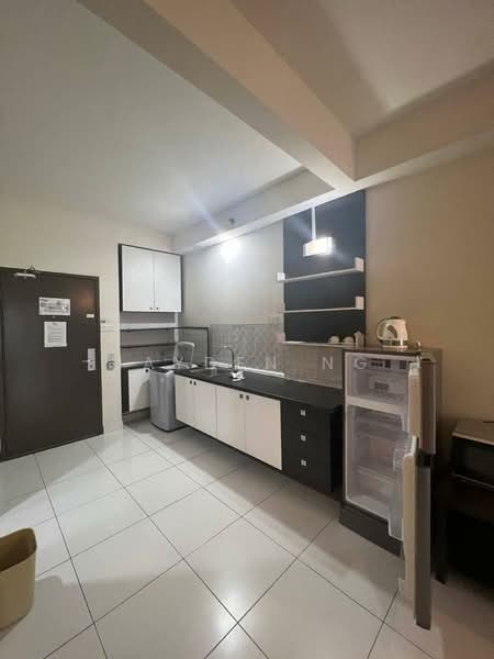 Apartment for Sale at Bayu Marina - Jayden Ng - Kitchen - PropertyGuru.com.my