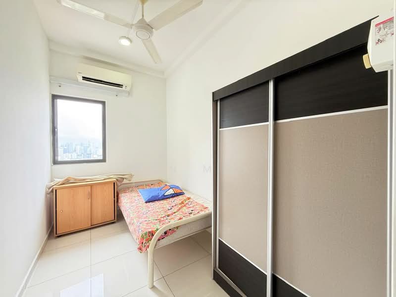 Kediaman Servis untuk Dijual di Seasons Garden Residences - Ben Mok - Bedroom - PropertyGuru.com.my