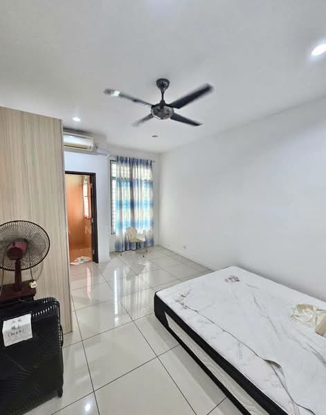 2-storey Terraced House for Sale in Taman Nusa Idaman (Iskandar Puteri (Nusajaya)) - Andrew Teo - Bedroom - PropertyGuru.com.my