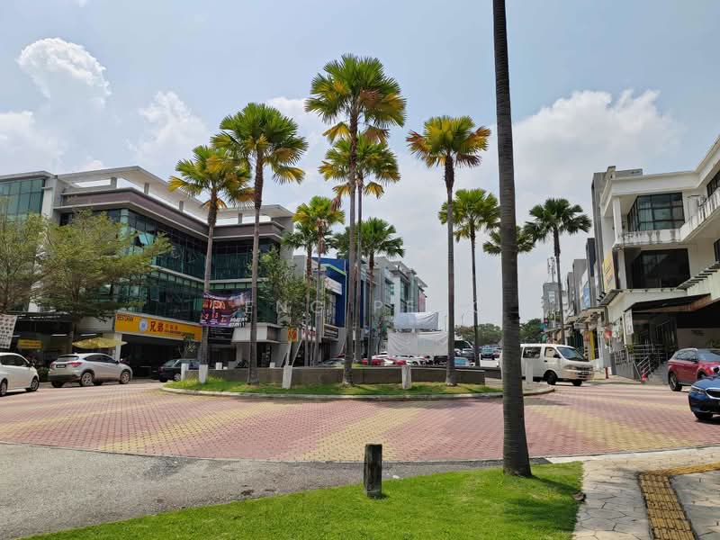 Shop for Rent in Denai Alam (Shah Alam) - peng peng - Exterior - PropertyGuru.com.my