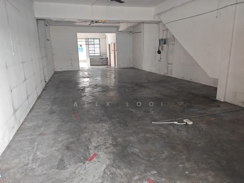 Shop / Office for Rent in Taman Gunung Pulai (Kulai) - Alex Looi - Interior - PropertyGuru.com.my