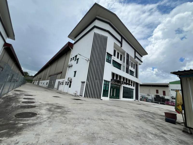 Warehouse for Rent in Subang (Selangor) - Vincent Choo - Exterior - PropertyGuru.com.my