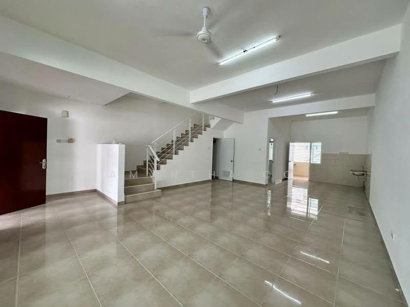 2-storey Terraced House for Sale in Taman Nusa Sentral (Iskandar Puteri (Nusajaya)) - Samantha Ooi - Living Room - PropertyGuru.com.my