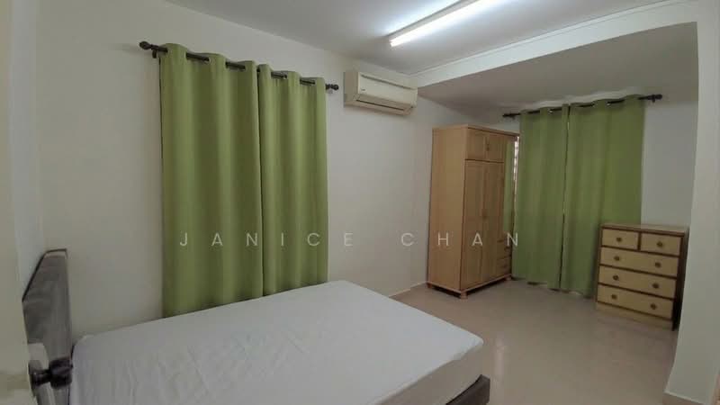 1-storey Terraced House for Rent in Taman Plentong Baru (Masai) - Janice Chan - Bedroom - PropertyGuru.com.my