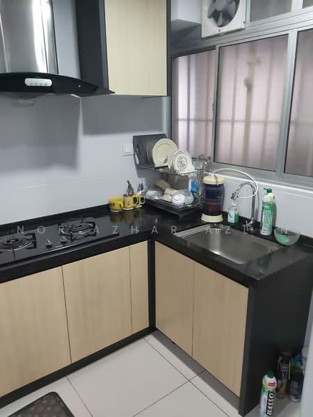 Kondominium untuk Dijual di 1120 Park Avenue - Nor Azhar Azlan - Kitchen - PropertyGuru.com.my