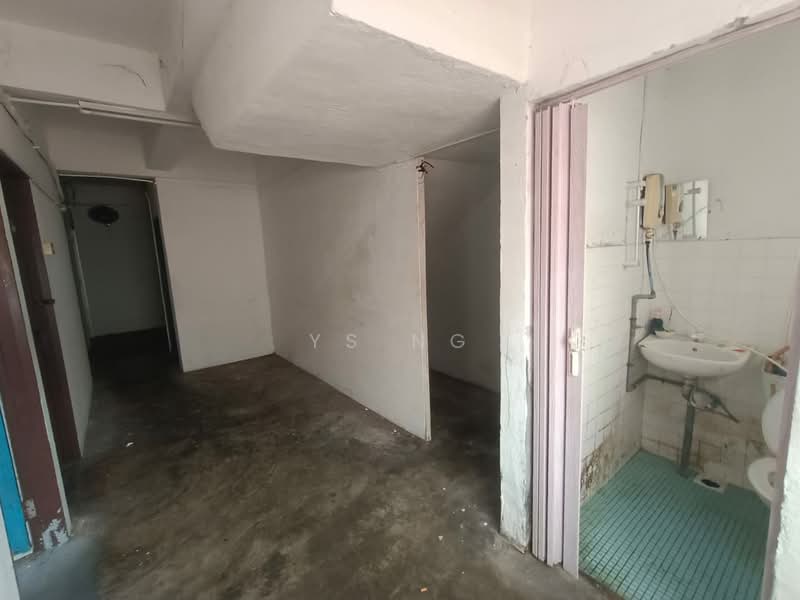 Shop / Office for Sale in Melaka (Melaka City) - Ys Ng - Bathroom - PropertyGuru.com.my
