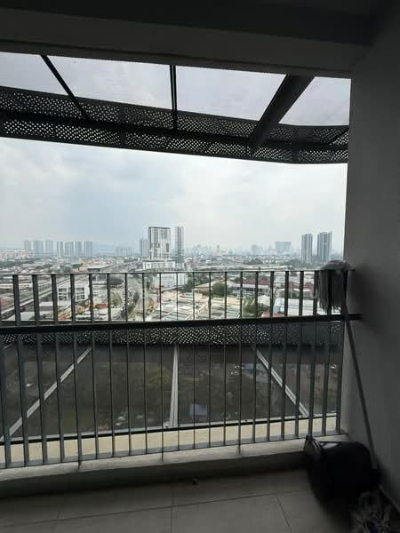 Kediaman Servis untuk Disewa di UNIO Residence - Alison Chiu - Balcony - PropertyGuru.com.my