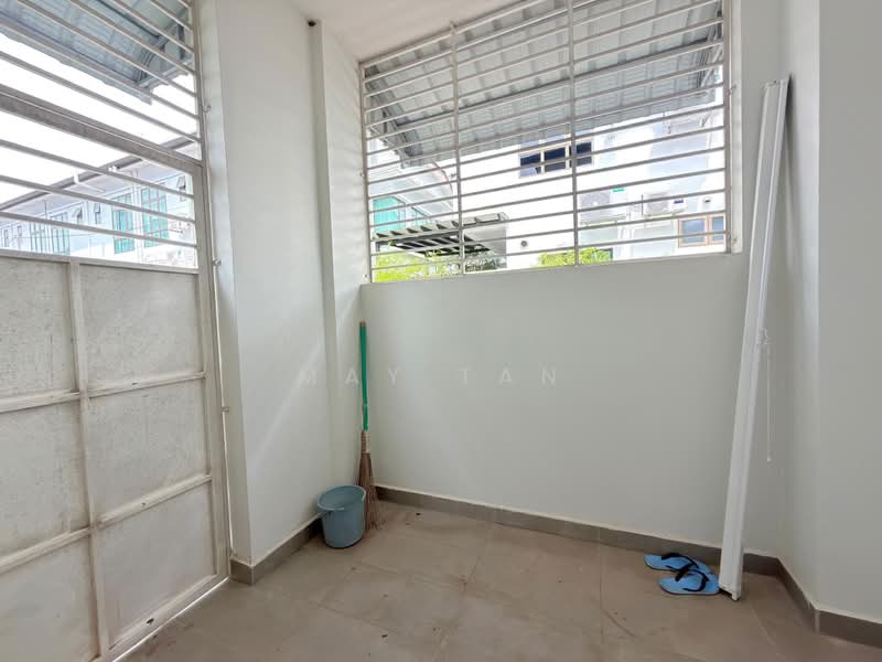2-storey Terraced House for Sale in Taman Tasik Indah (Kluang) - May Tan - PropertyGuru.com.my