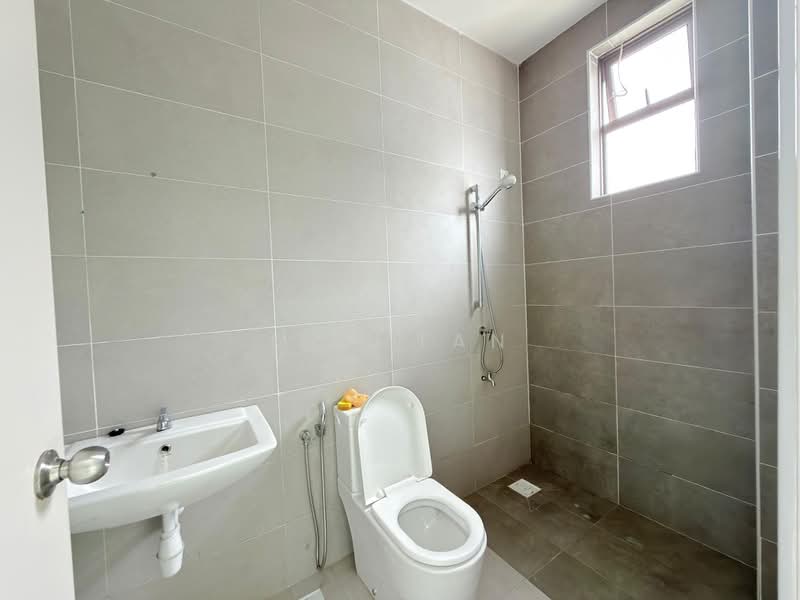 2-storey Terraced House for Sale in Taman Tasik Indah (Kluang) - May Tan - PropertyGuru.com.my