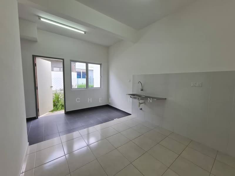 2-storey Terraced House for Sale in Kuala Selangor (Selangor) - Chee Hin - Kitchen - PropertyGuru.com.my