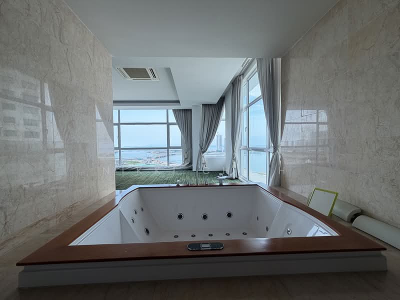 Condominium for Rent at The LOOC Residence - Nikki Cheah - Bathroom - PropertyGuru.com.my