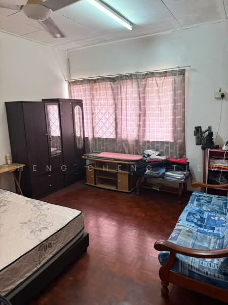 Rumah Teres 2-Tingkat untuk Dijual di Taman Pelangi (Johor Bahru) - Sheng Cheng Tiew - Bedroom - PropertyGuru.com.my
