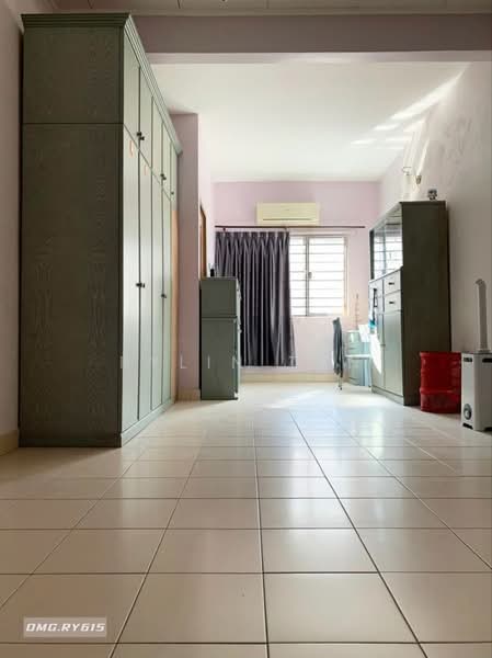 Rumah Teres 2-Tingkat untuk Dijual di Bukit Raja (Selangor) - Rylin Tan - Interior - PropertyGuru.com.my